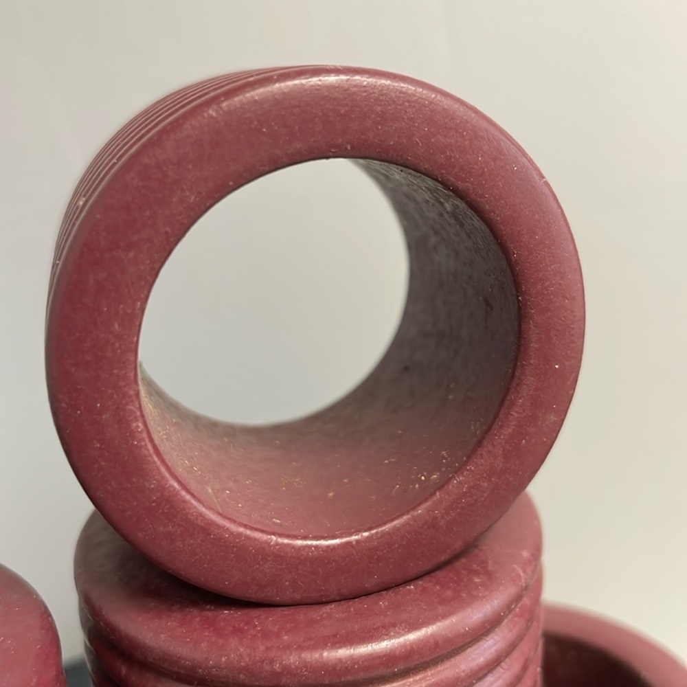 6 Plum Ribbed Napkin‎ Rings - Picture 3 of 5